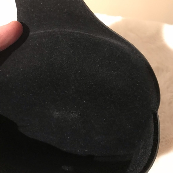 Ray Ban Case (Black) - Picture 3 of 3